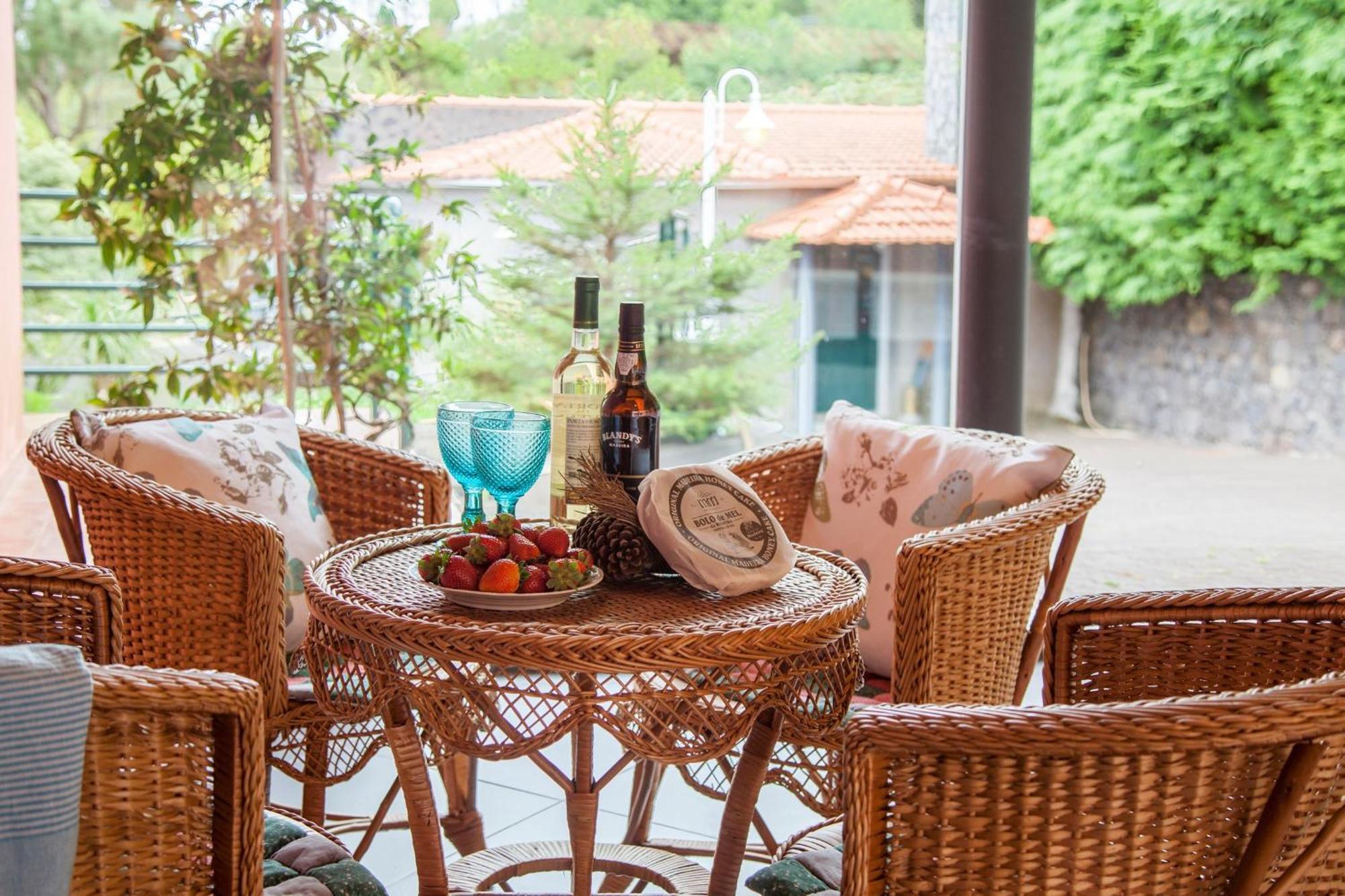 Quinta Do Santo By Lovelystay Santo Antonio da Serra Extérieur photo