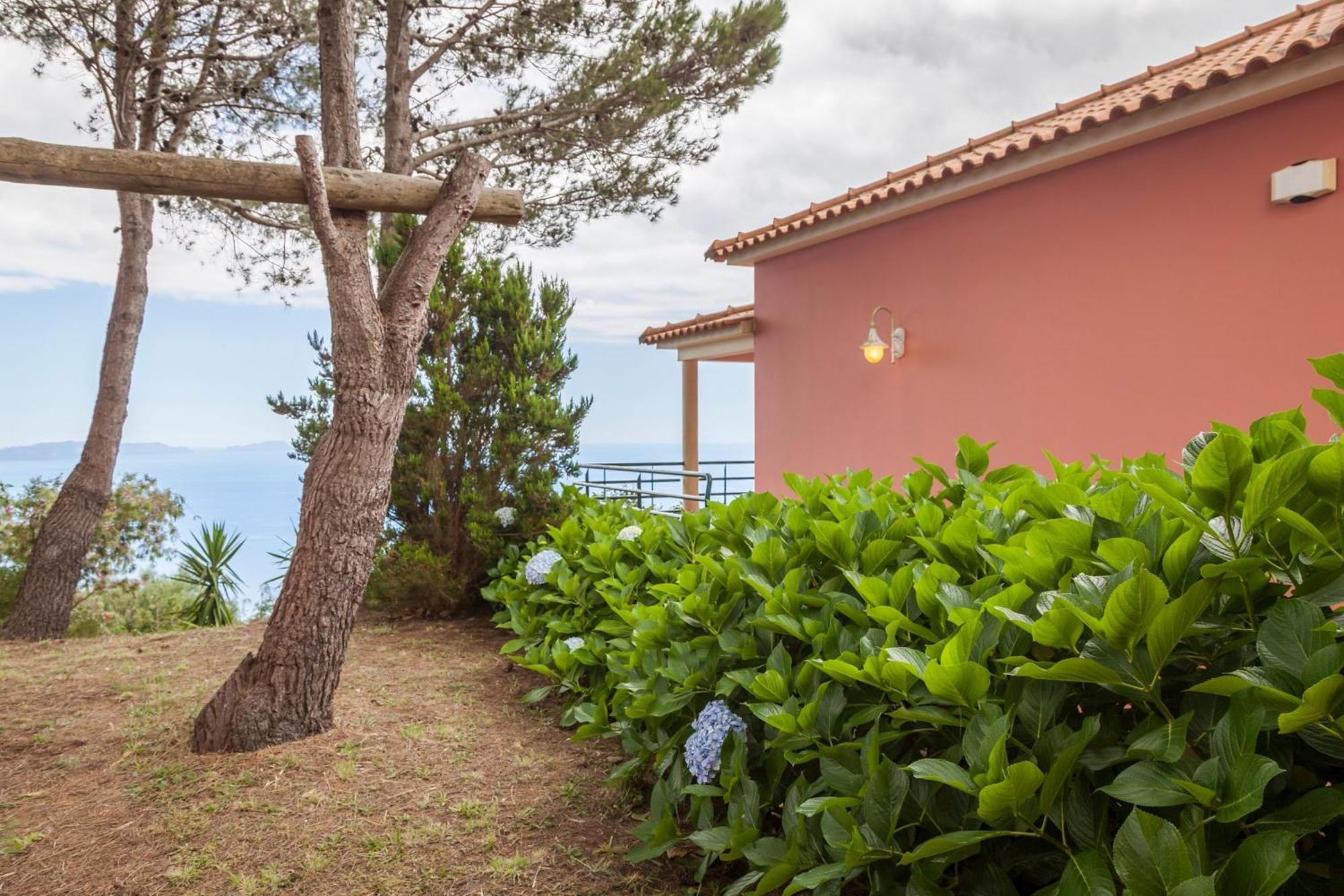Quinta Do Santo By Lovelystay Santo Antonio da Serra Extérieur photo